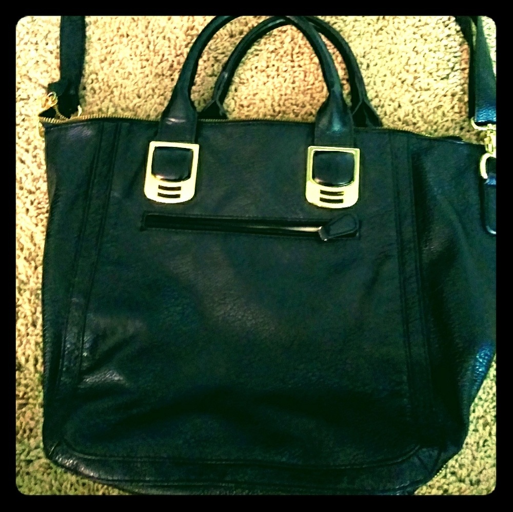 Steve Madden Black Leather Purse